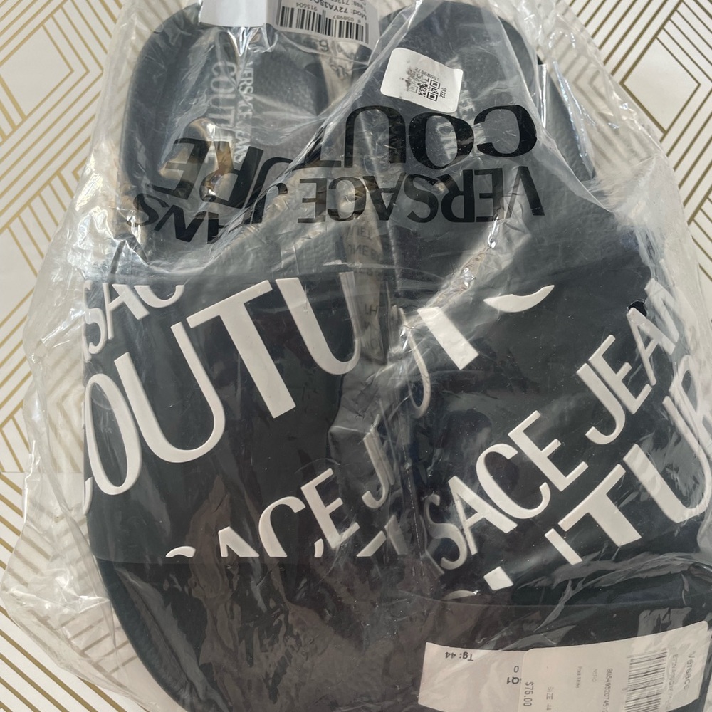 NWT Versace Jeans Couture Men’s Black Slides